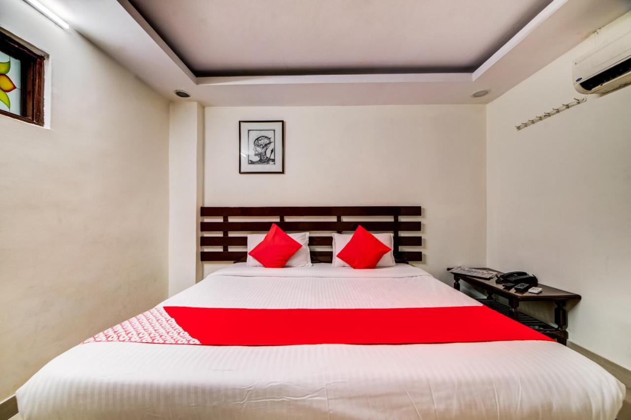 OYO 33504 Hotel Ananda Inn Hyderabad Bagian luar foto