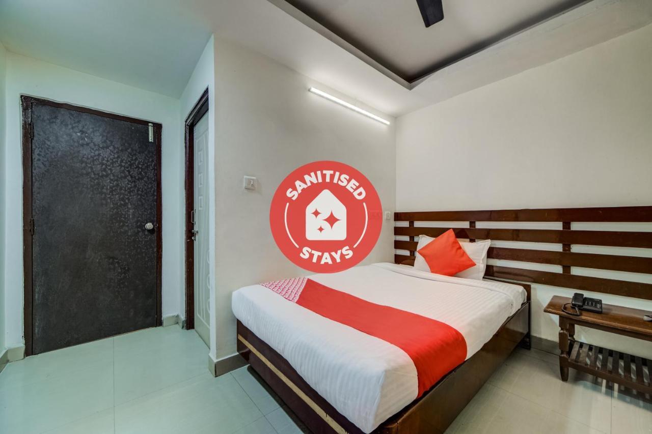 OYO 33504 Hotel Ananda Inn Hyderabad Bagian luar foto